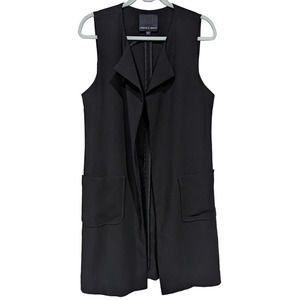 NWOT Urban Outfitters Harlowe & Graham Black Sleeveless Duster Vest sz Small